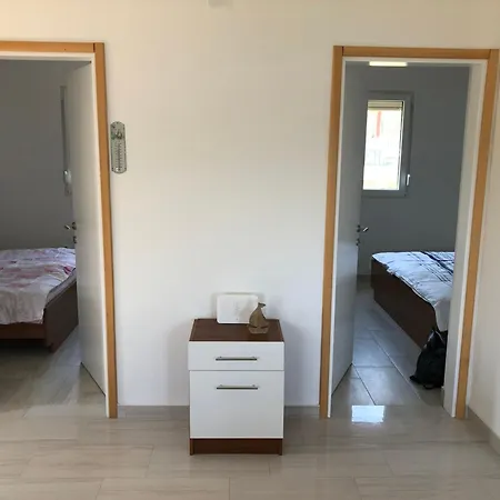 House In With Garden Holiday home Silo (Krk)